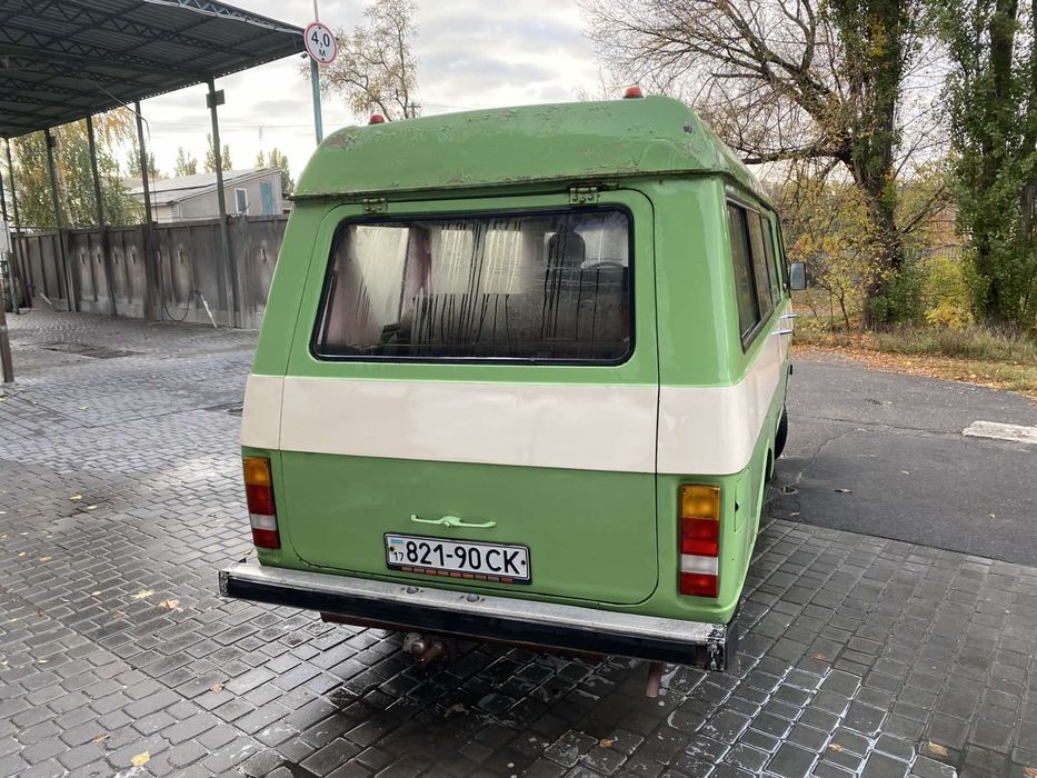 Мікроавтобус пасажир РАФ , на ходу, на ГАЗу, з документами порядок