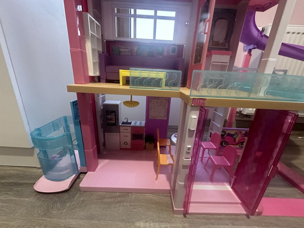 Duży domek rezydencja barbie jak nowy z windą i basenem s. 120/90 w.