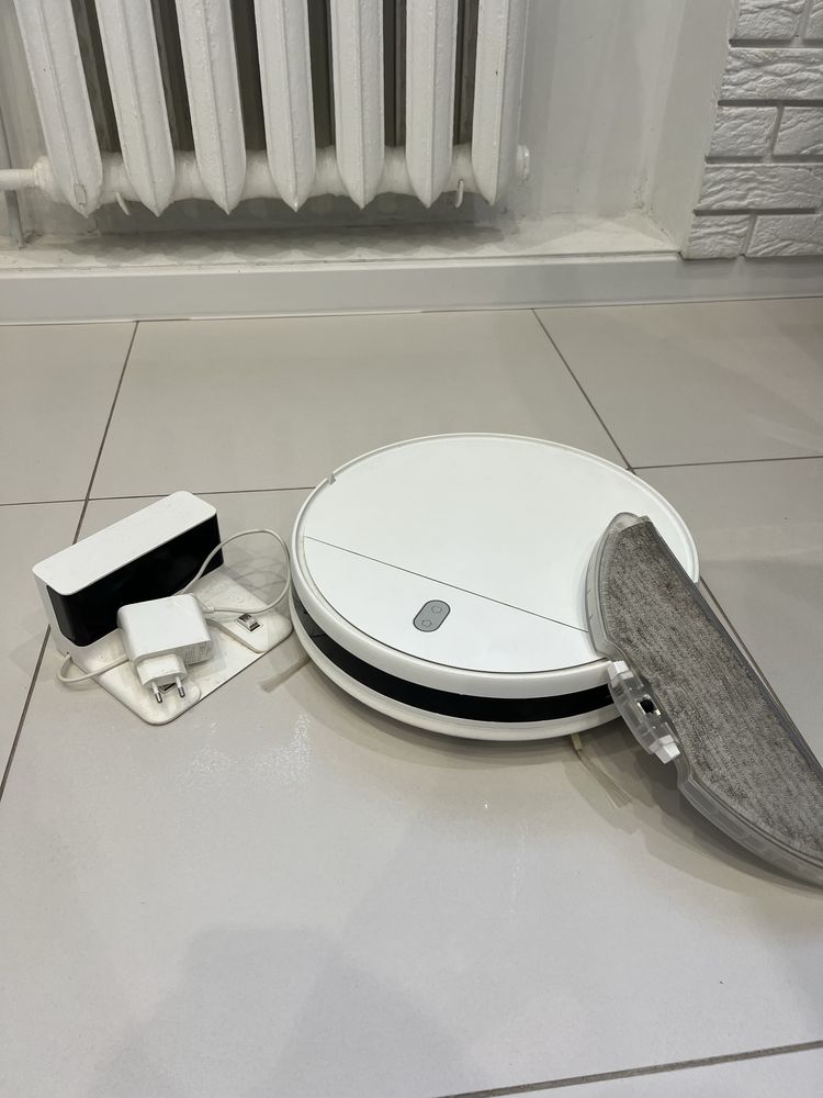 Робот Пилсосо / Робот-пылесос Mi Robot Vacuum-Mop Essential