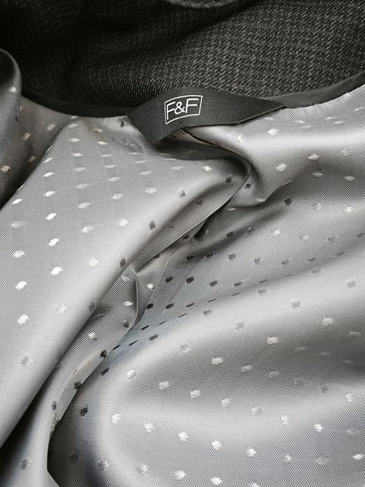 F&F czarna marynarka w delikatną kratkę - rozmiar M