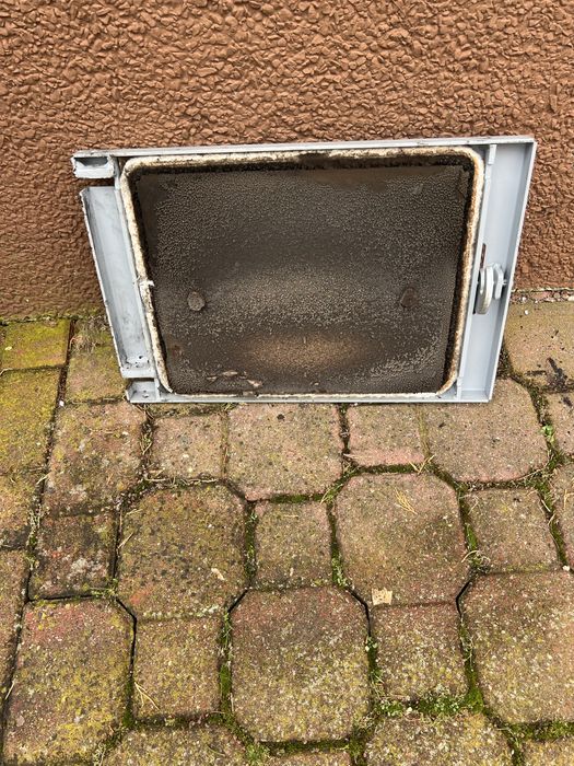 Dzrzwiczki do pieca zębiec