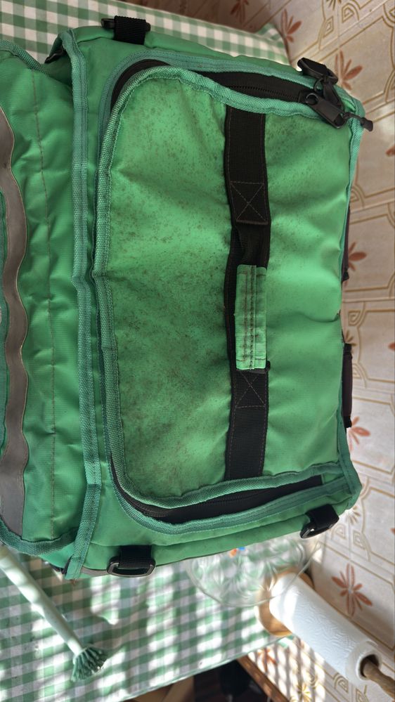 Mochila UBER EATS muito usada