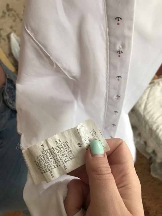 Класична біла рубашка