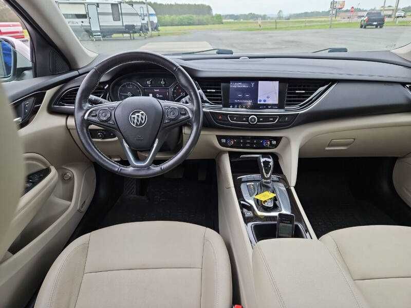 2018 Buick Regal TourX