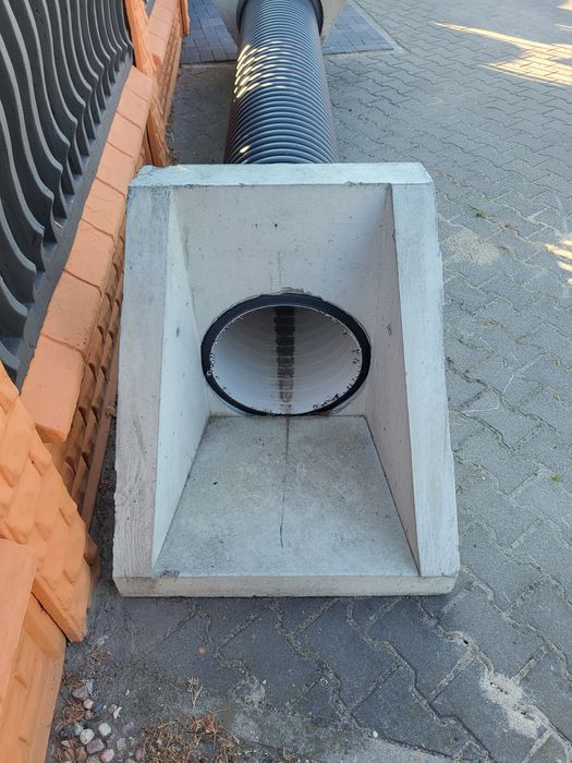 Mostek , przepust , rura 400 z betonami