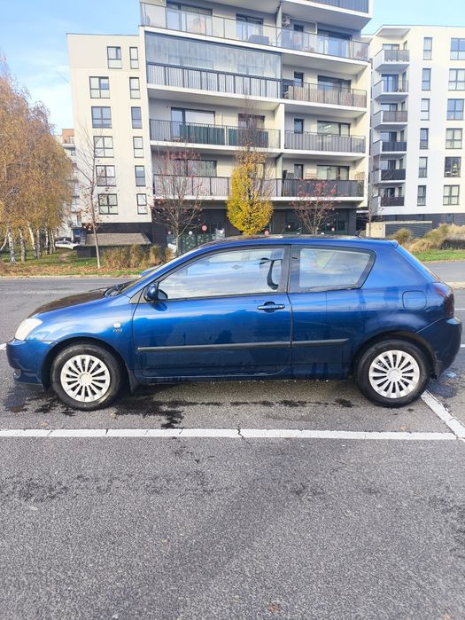 Toyota corolla e12 2002