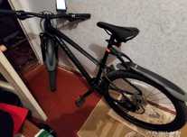 Велосипед профессиональный.Подробности по телефону.Specialized