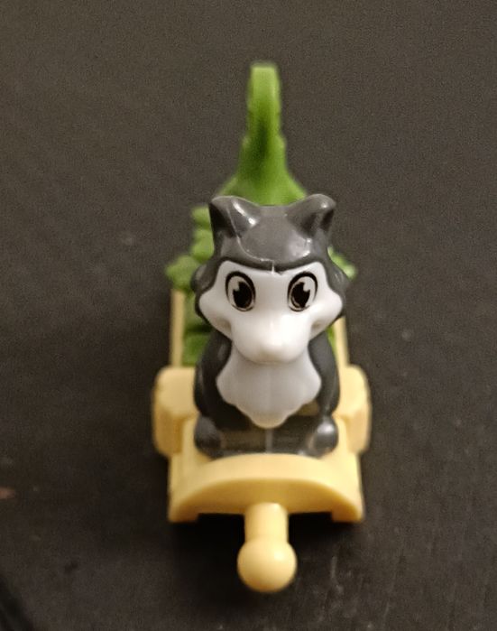 Bonecos Kinder antigos