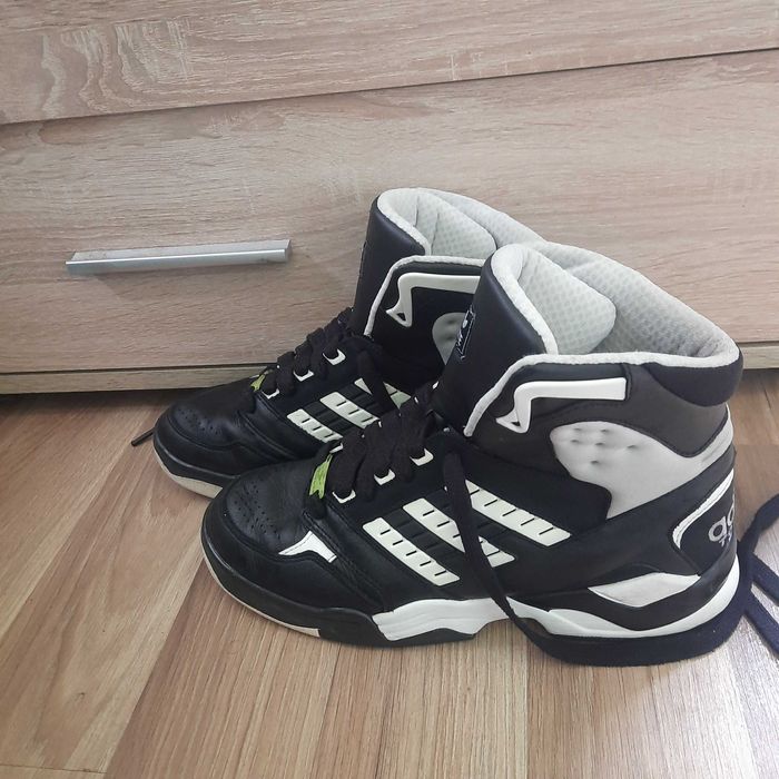 Кросовки Adidas Torsion оригінальні шкіряні
