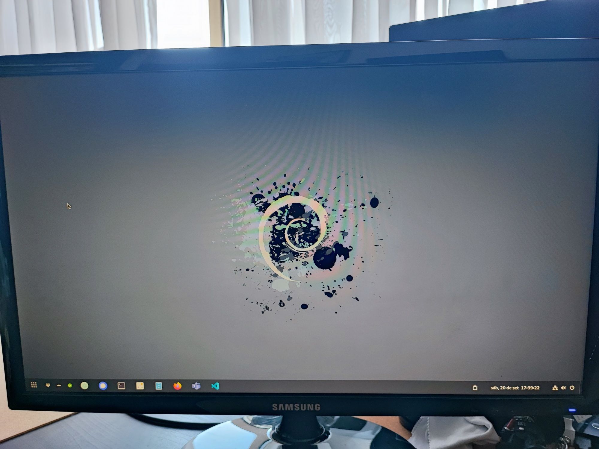 Computador + Monitor + Teclado
