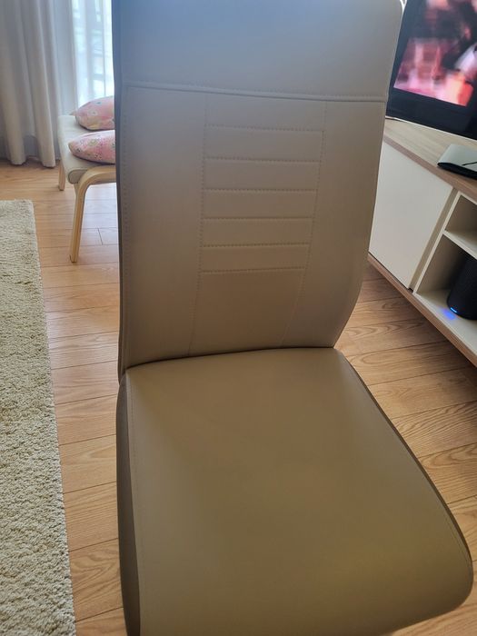 4 Cadeiras para restaurar