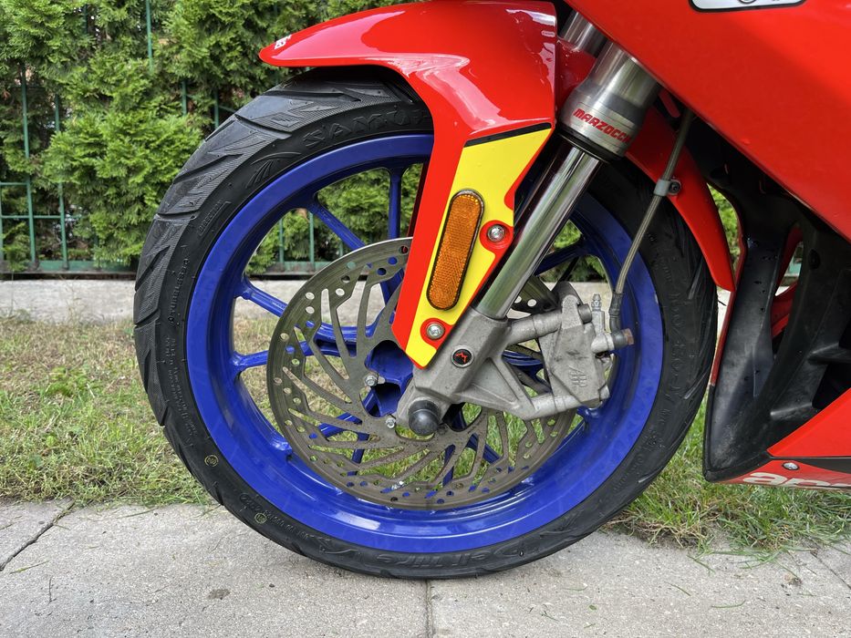 Aprilia RS 50 2007r Spain’s / nie derbi gpr rs4 yamaha tzr rieju rs2