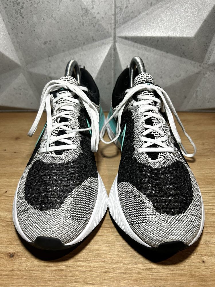 Buty do biegania Nike React Infinity Run 42 Unisex