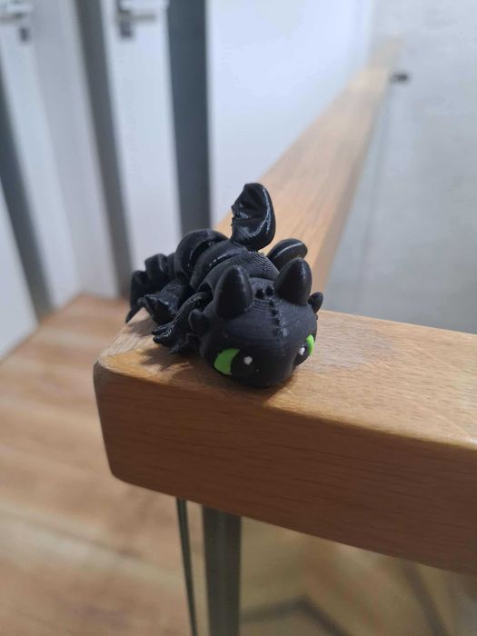 Mini szczerbatek figurka Smok