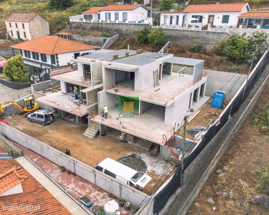 Moradia Geminada em Constução