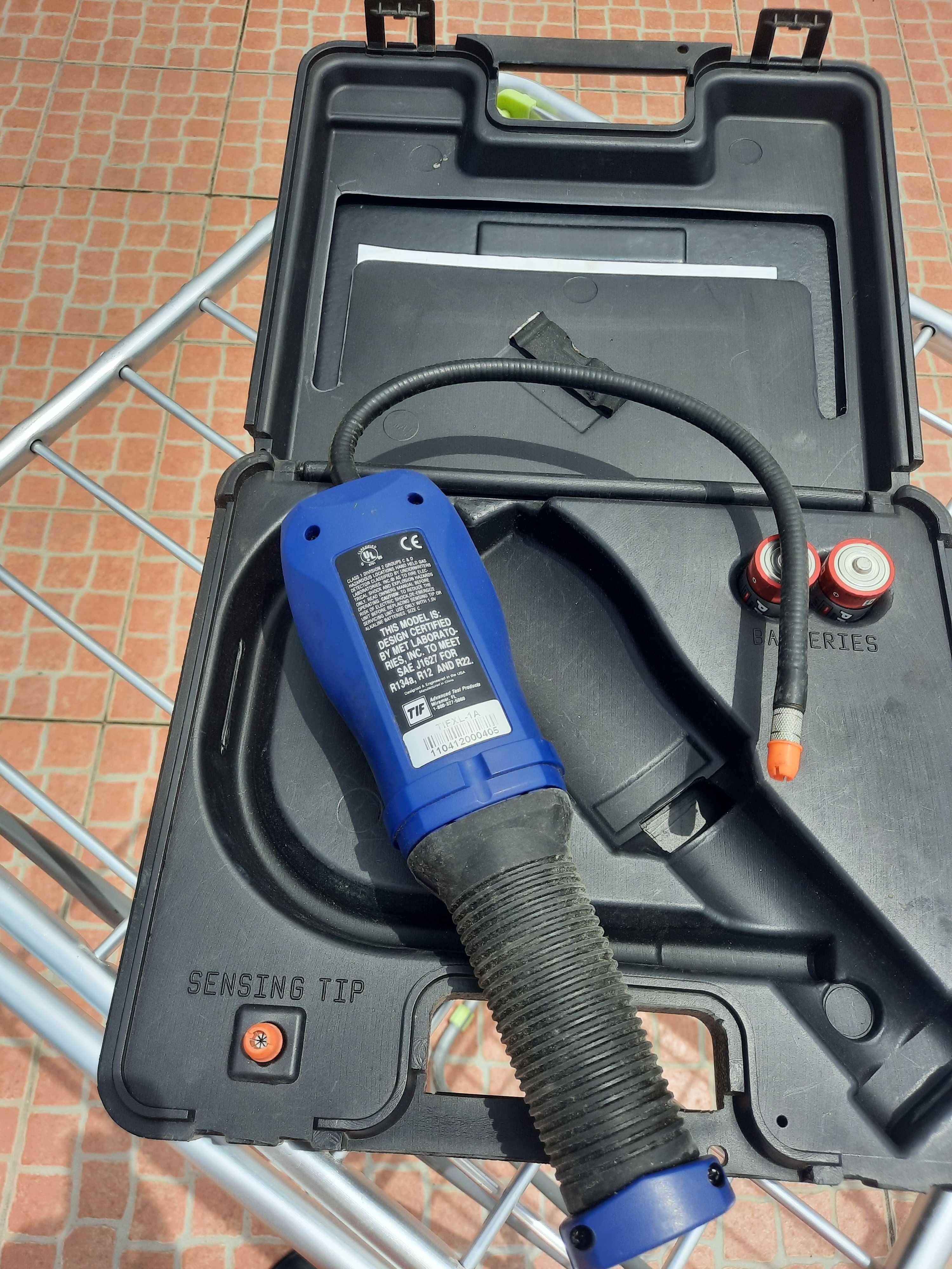 Detector de fugas para ar condicionado TIF XL-1A