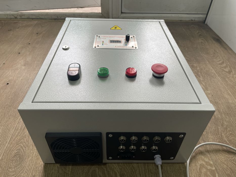 Блок керування чпу плазма на 4 осі