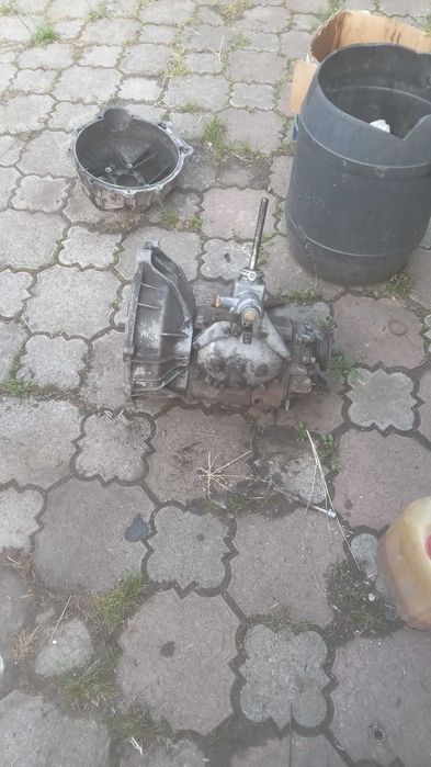 Продам  ,коропки