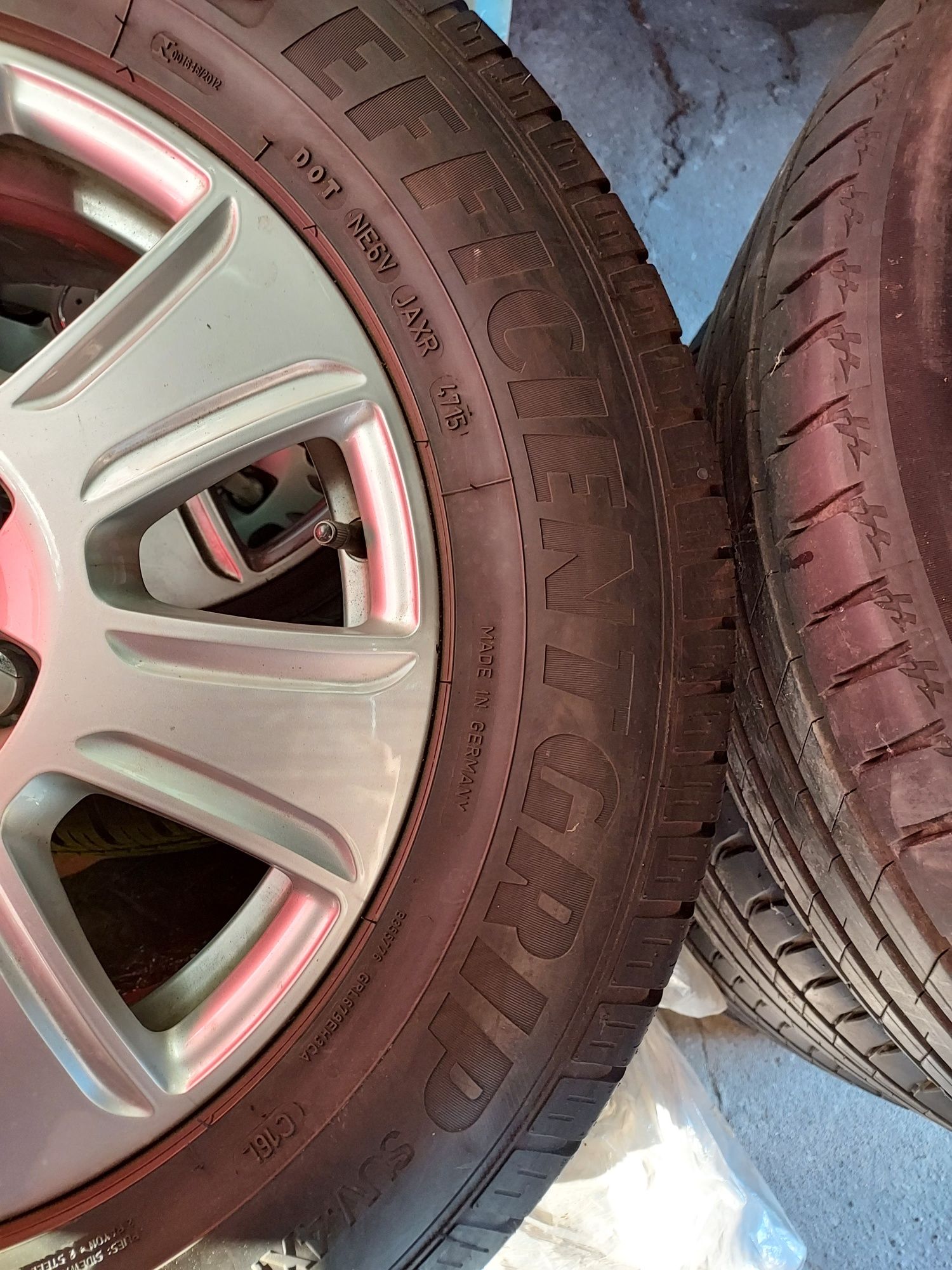 Oryginalne Koła Audi Q3 215/65R16 98V A0 Goodyear 9mm Jak Nowe