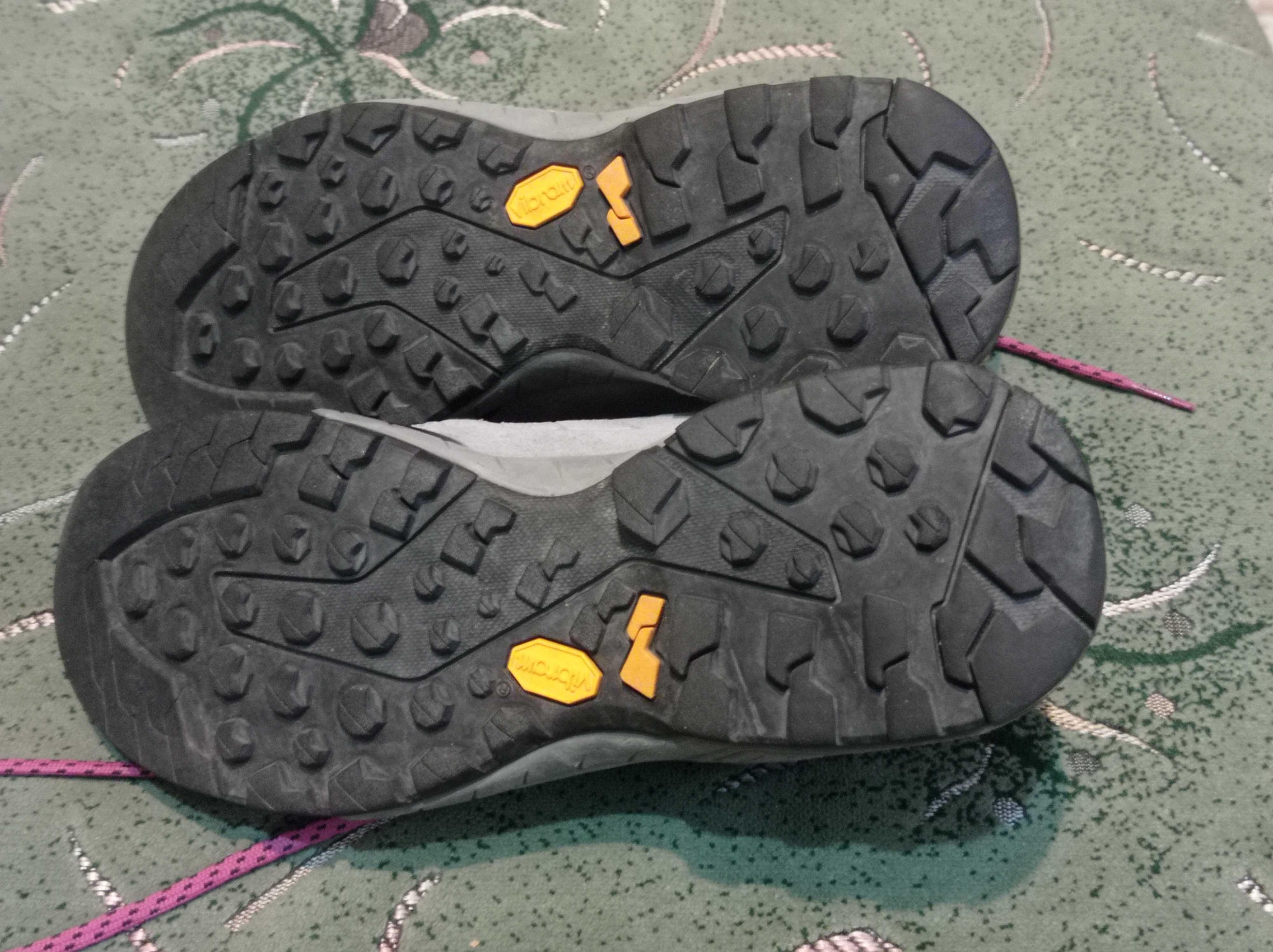 Кросівки Scarpa Gore-tex vibram фірмові оригінал розмір-37 устілка-24