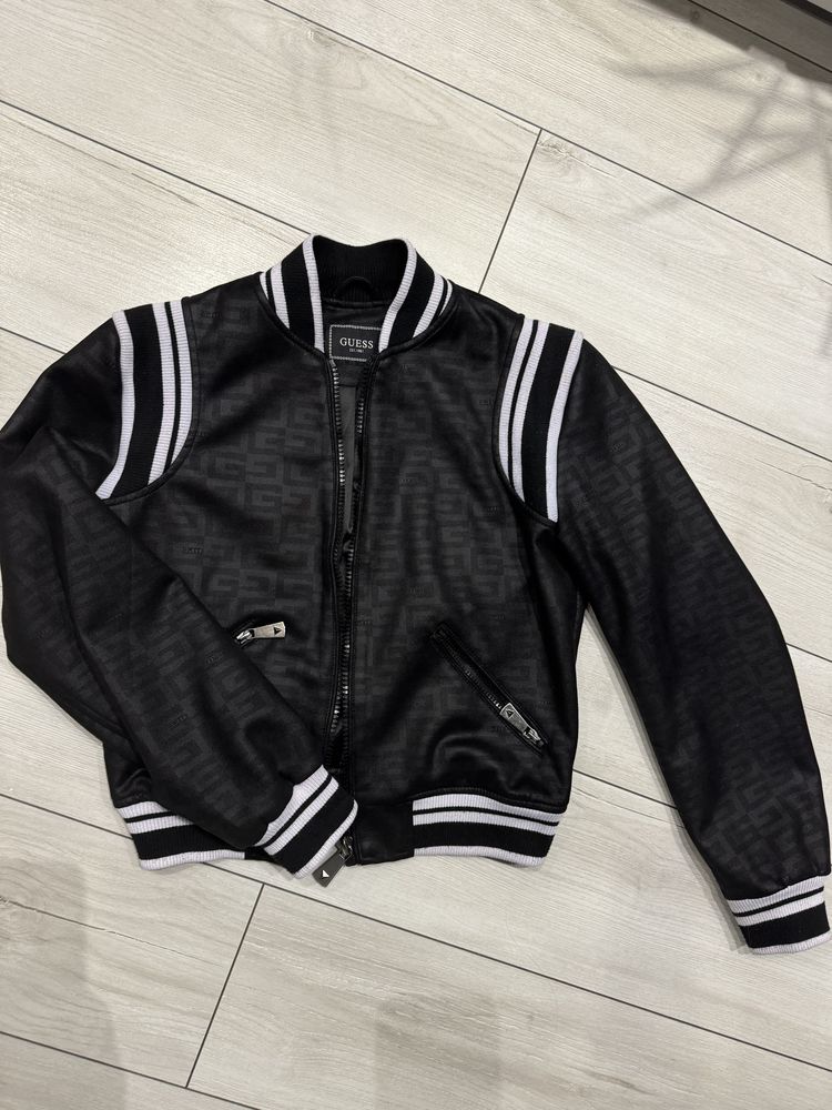 Бомбер guess оригинал