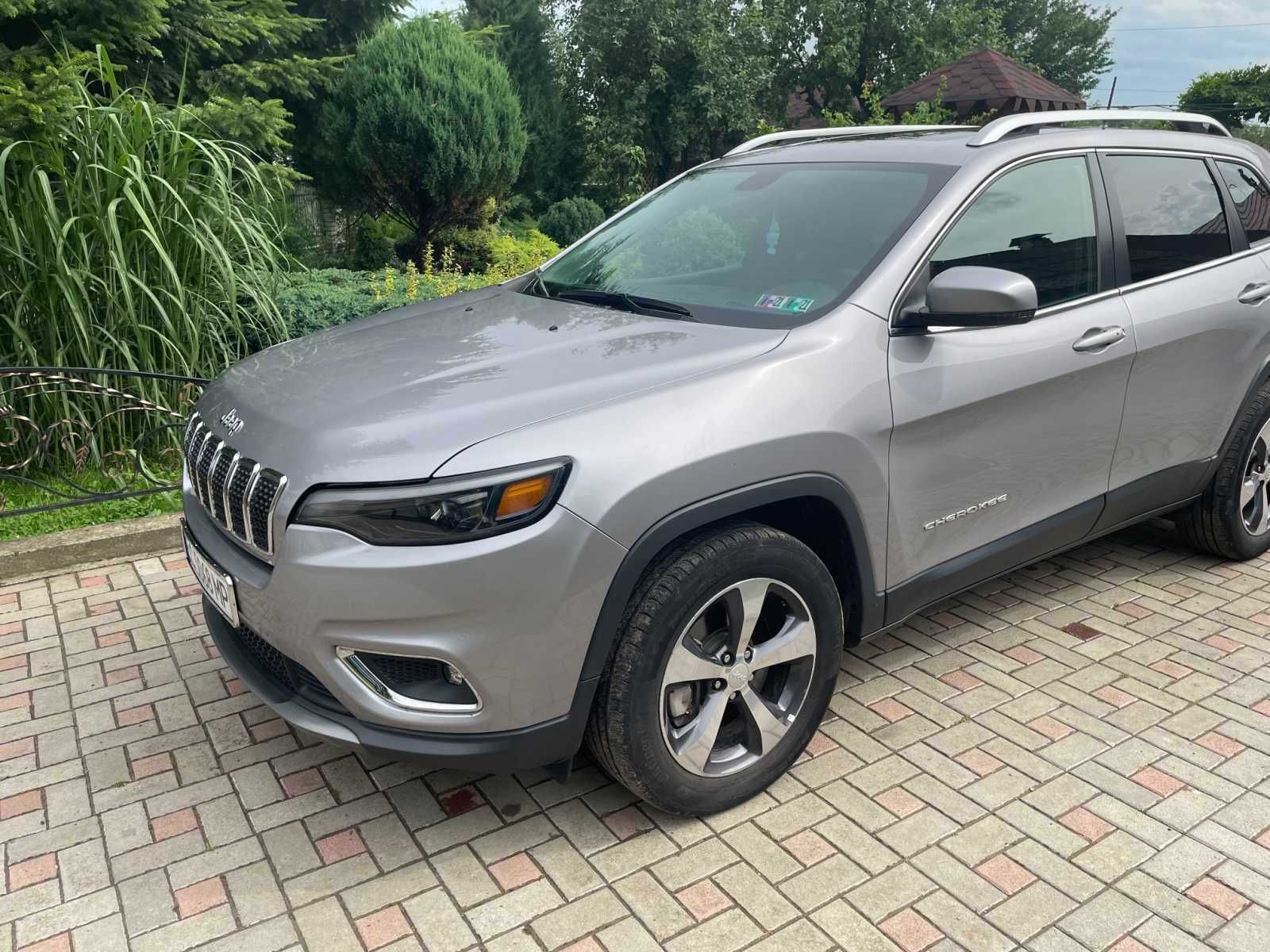 Продам Jeep Cherokee LIMITED 2019 2.0T 4x4