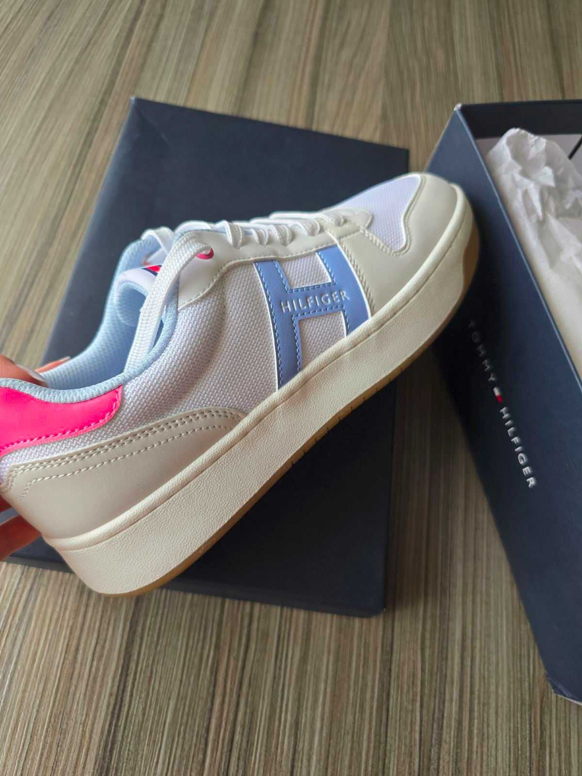 Кроссовки женские Tommy - новые 40 р -ОРИГИНАЛ