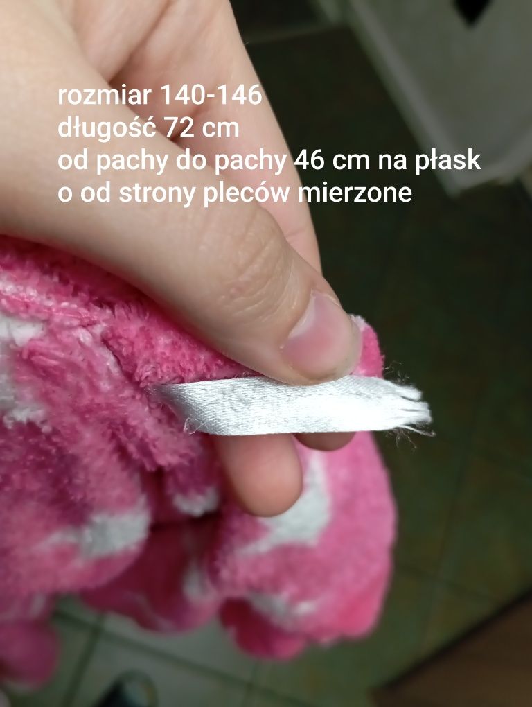 Szlafrok dziewczęcy 140-146