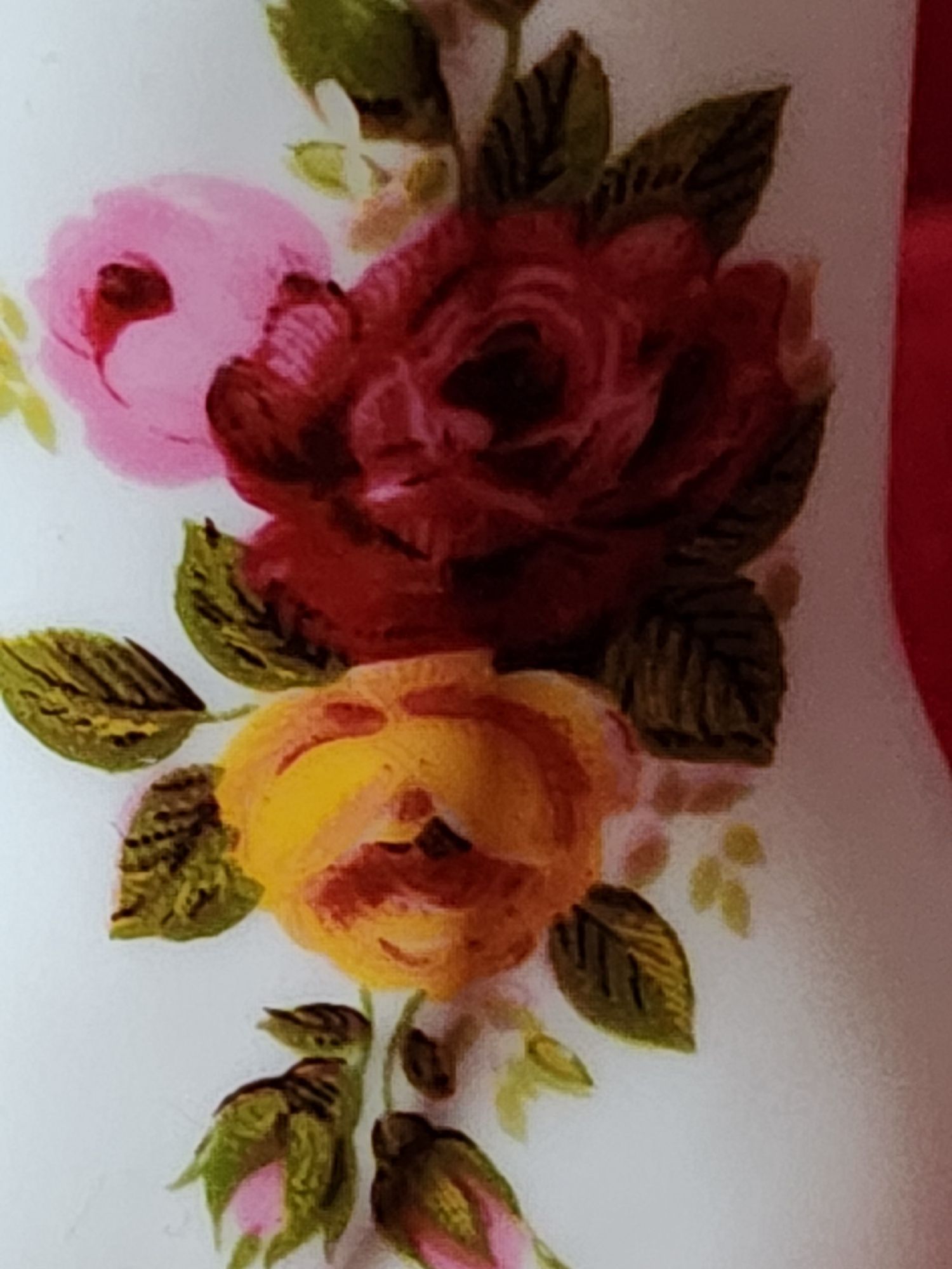 Figurki But ,Łabedz recz.malowane porcelana bone syg . angielska