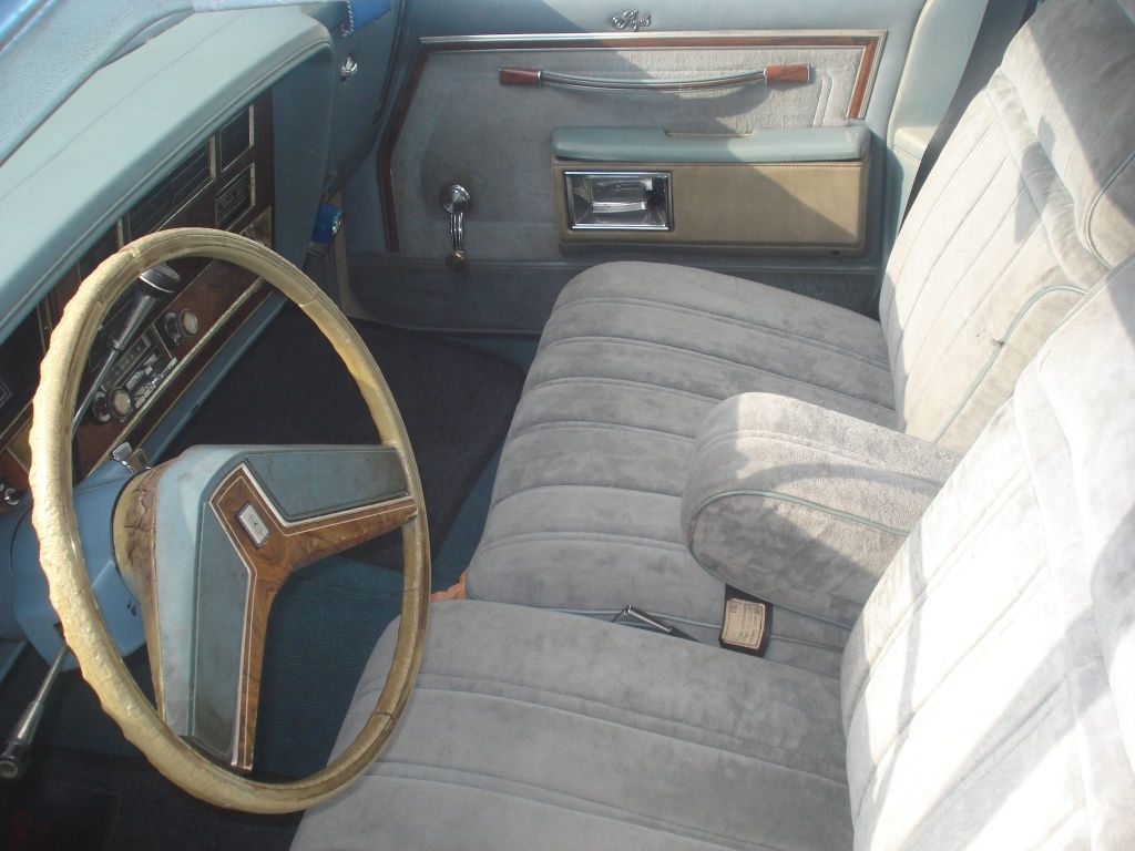 Oldsmobile Delta Royale 88