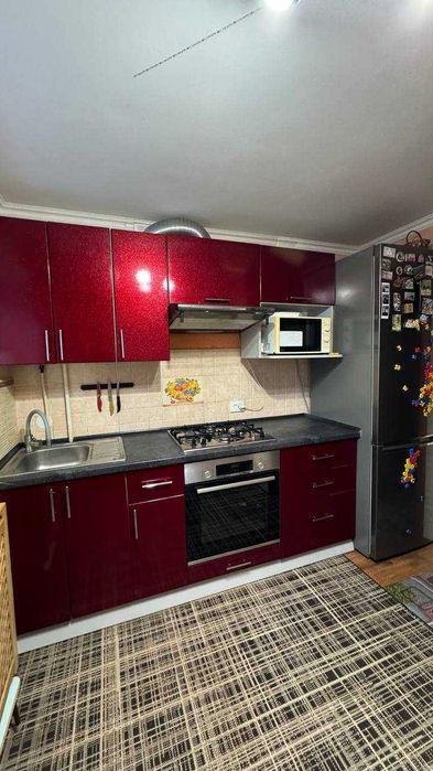 Продам 2к квартиру на 600-річчі