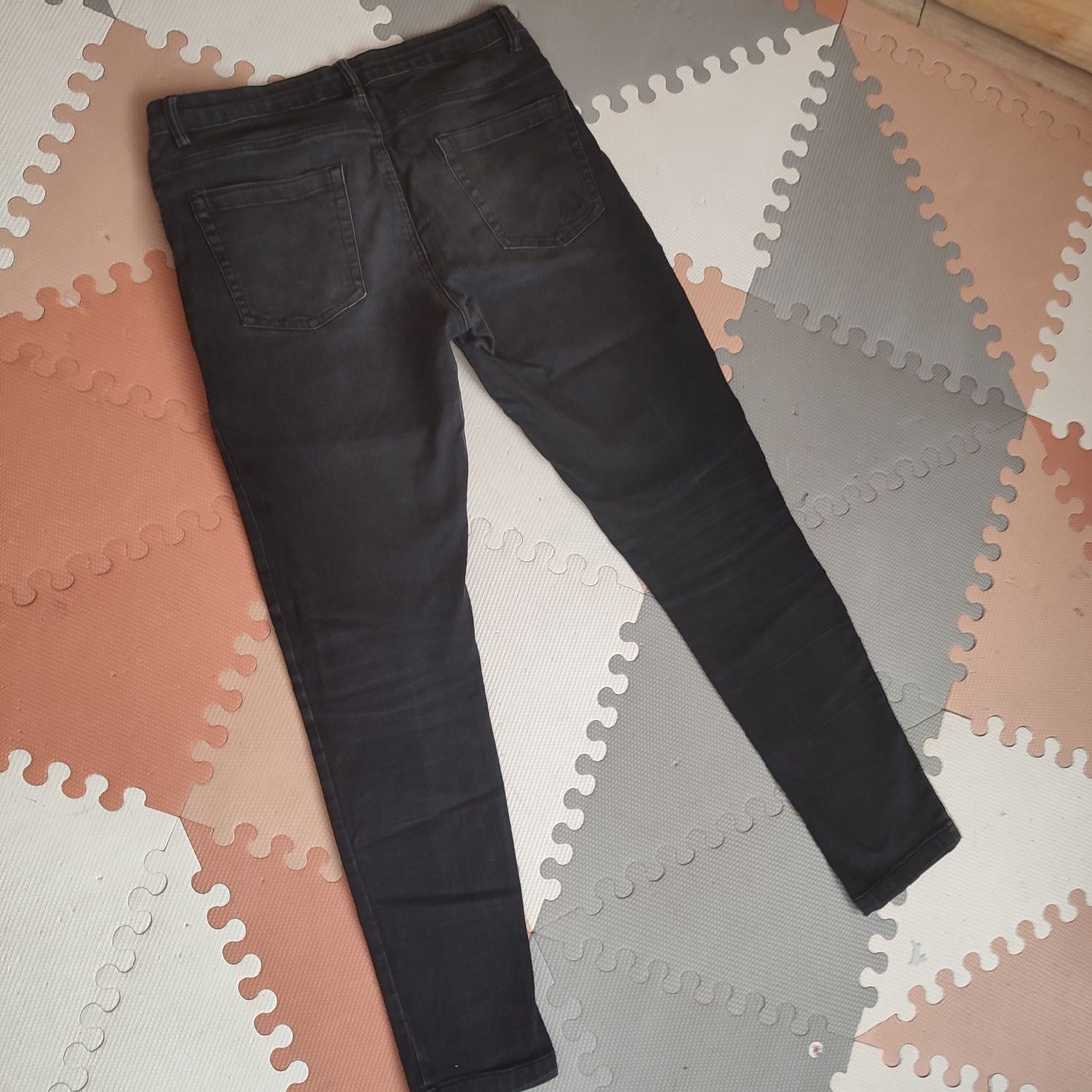 Spodnie jeansowe czarne r. 38 damskie