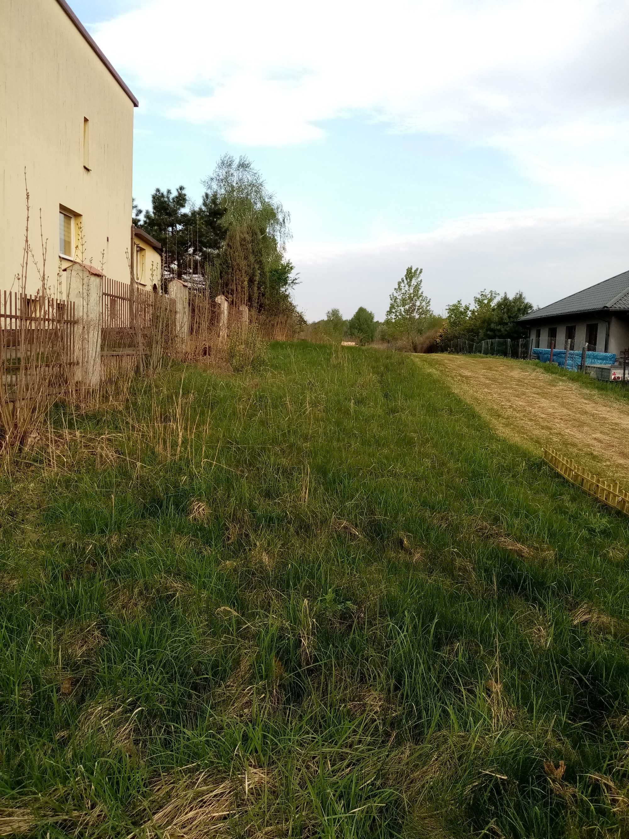 Działka z pozwoleniem na budowę domu i garażu