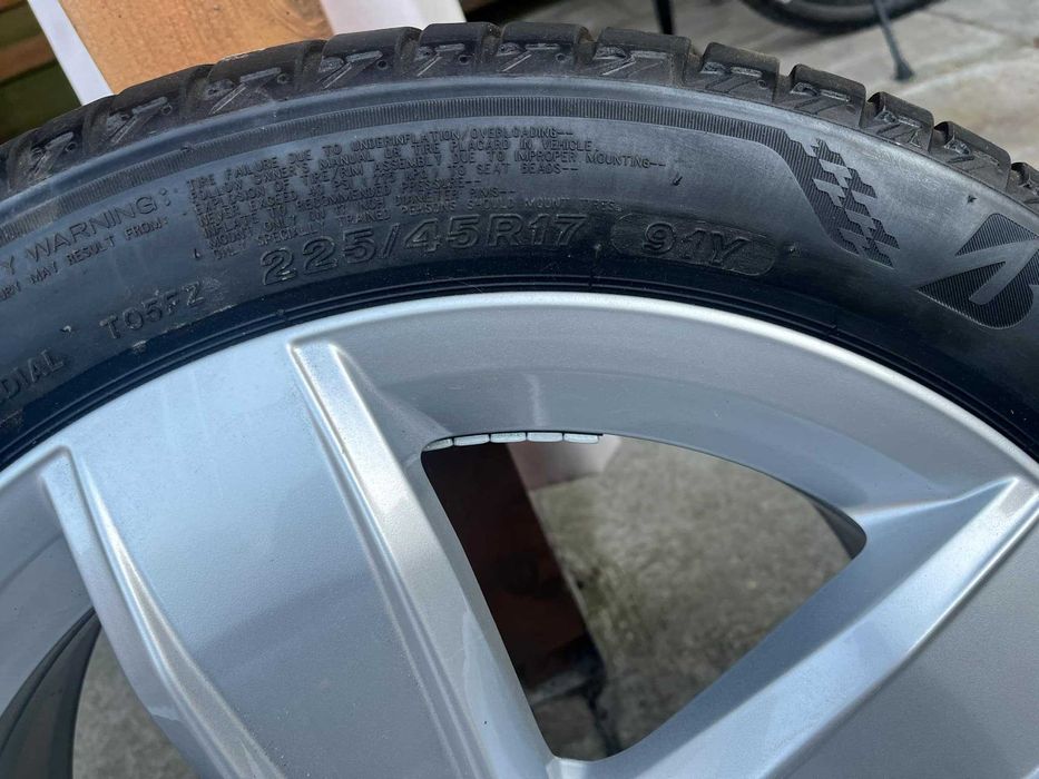 Alufelgi 17 z oponami VW