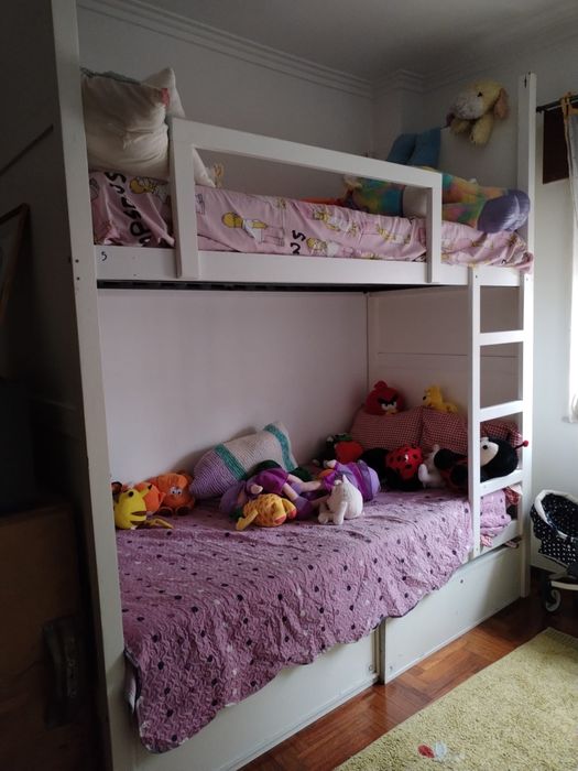 Beliche com 2 colchões