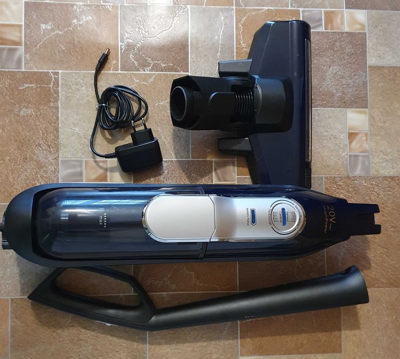 Вертикальний пилосос BOSCH BCH85N