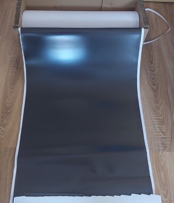 Folia magnetyczna 50cm x 60cm scrapbooking