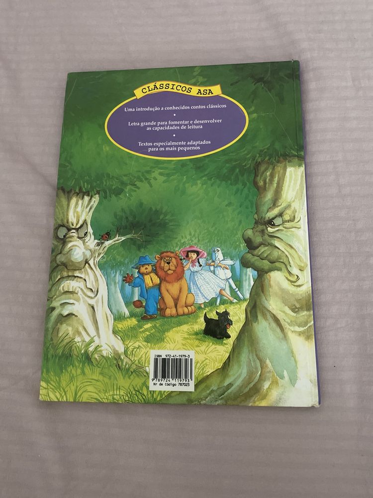 Livro - o feiticeiro de Oz