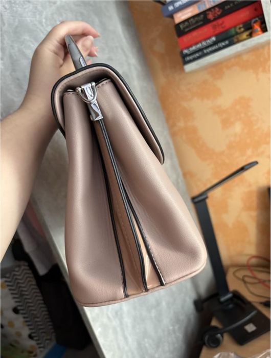 Продам сумки по 200 грн