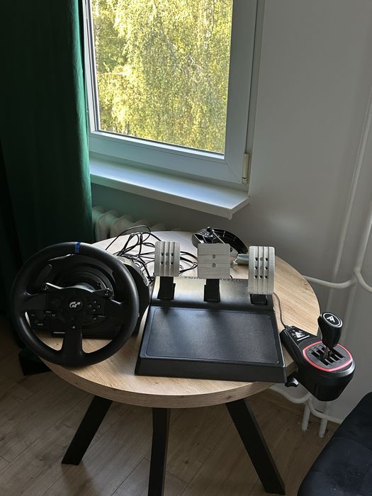 Thrustmaster t300rs gt + shifter th8s