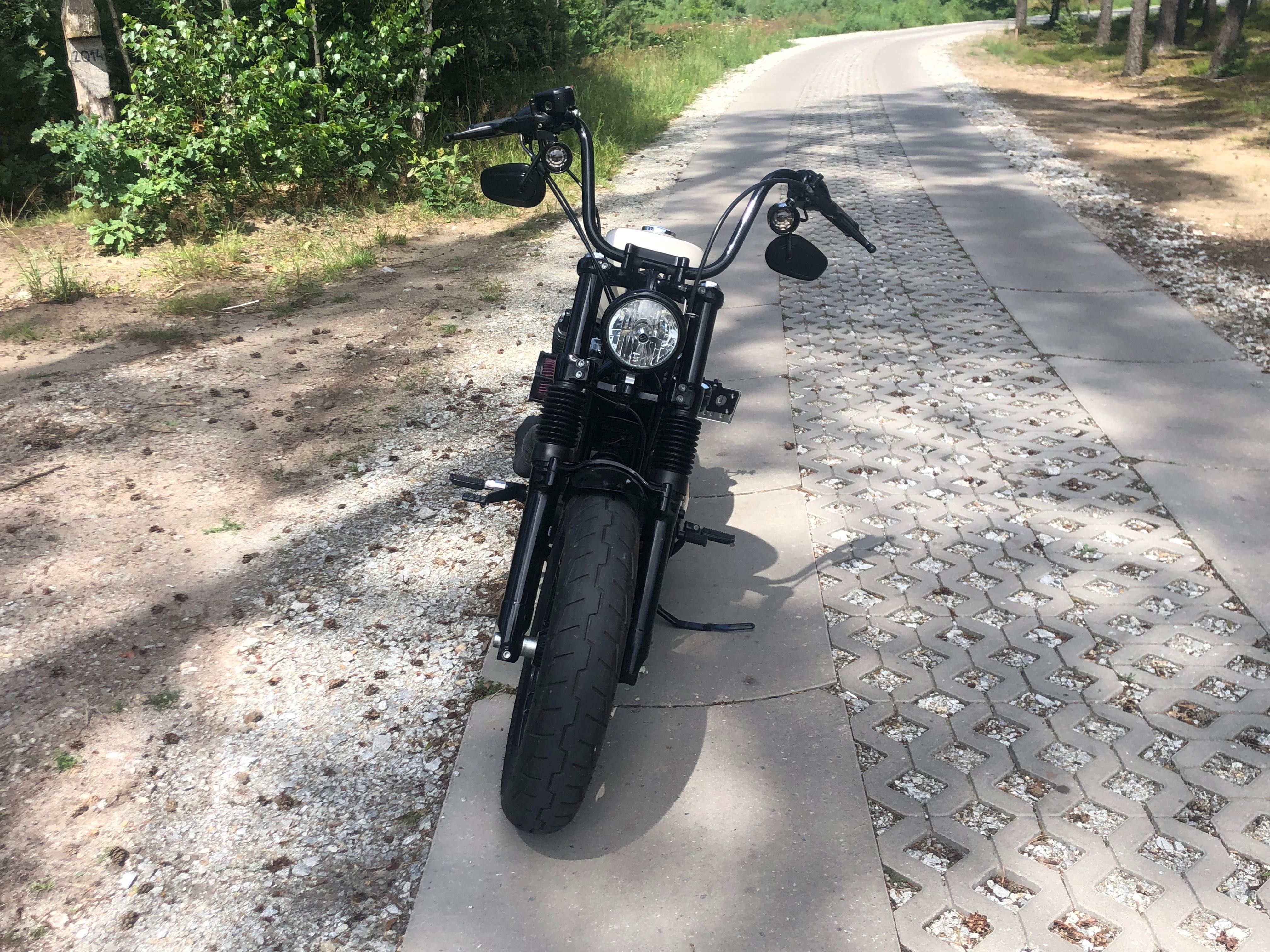 Harley-Davidson Sportster XL1200 Forty-eight Custom