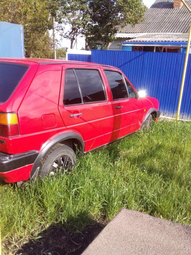 Продам Golf 2