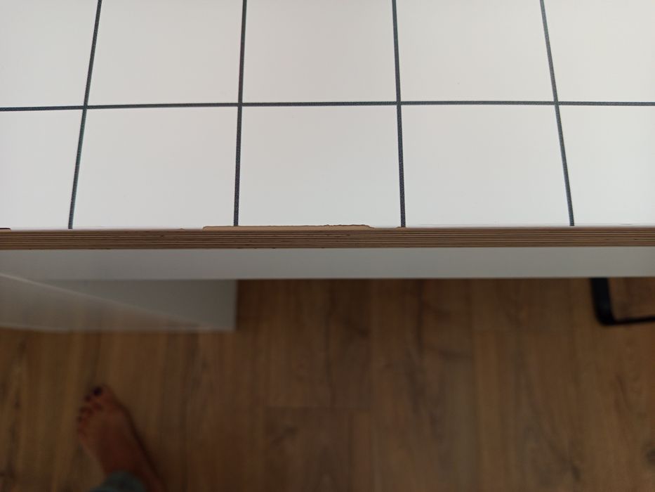 Sprzedam biurko Micke Ikea