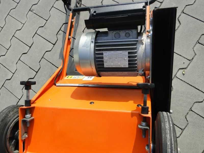 Wertykulator Aerator elektryczny do trawy ELIET E401VM Mocny Germany