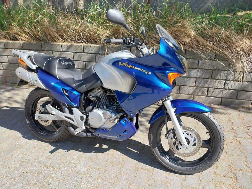 Honda Varadero XL 125 z 2001 roku - IDEAŁ !