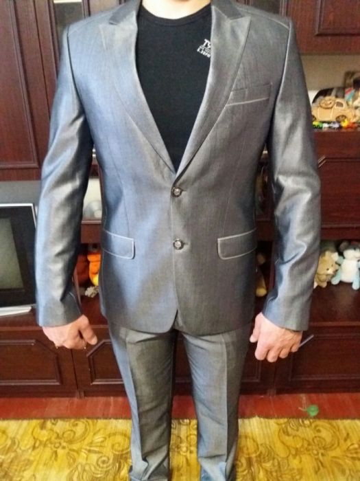 Костюм итальянской фирмы Giotelli