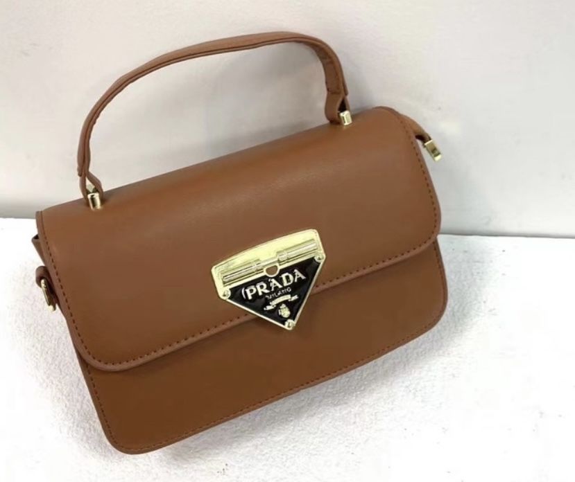 PRADA torebka NOWA
