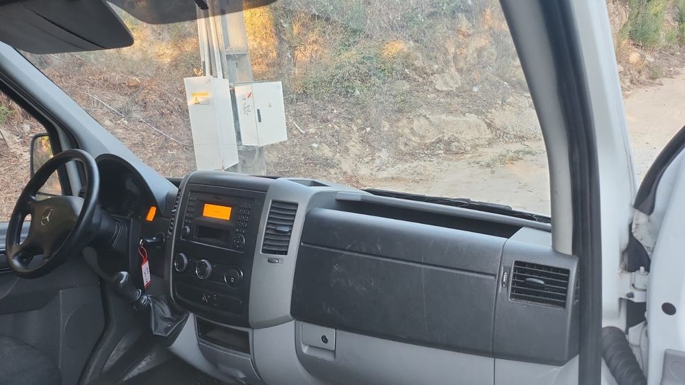 Mercedes Sprinter 314 CDI Mista 6 Lugares
Pelo documento que enviaste