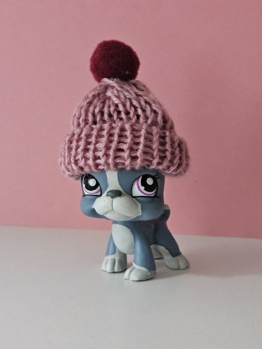 Boston Terrier #1025. Unikatowa figurka Littlest pet shop  + czapeczka