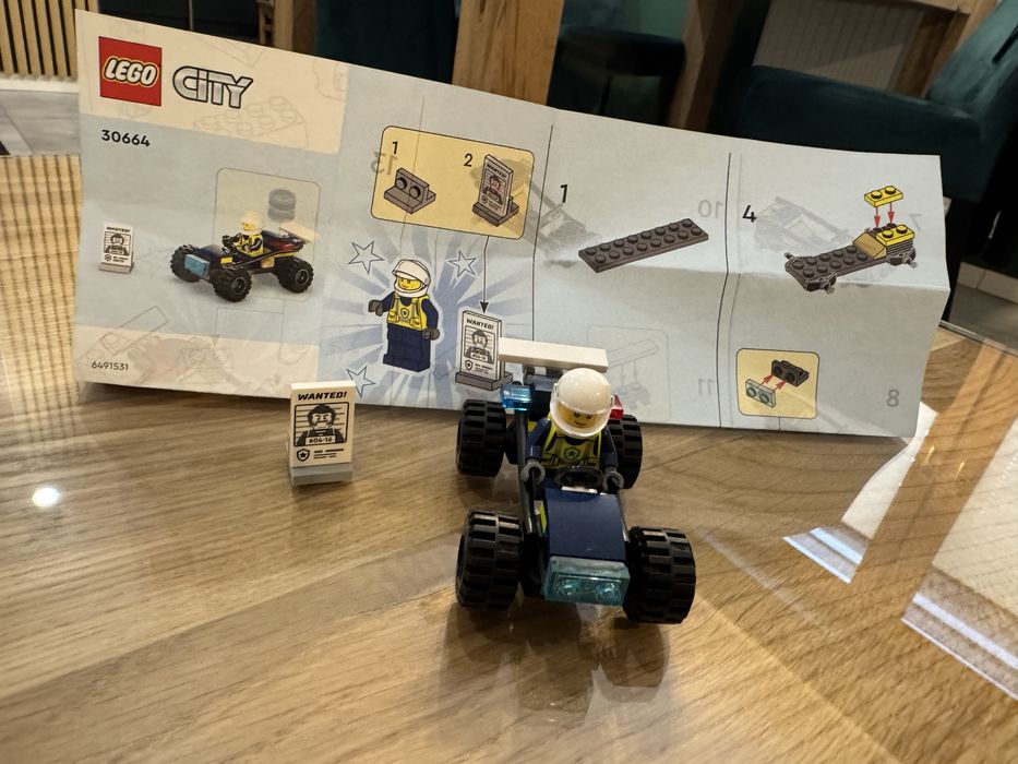 Lego city 30664 policyjny lazik terenowy